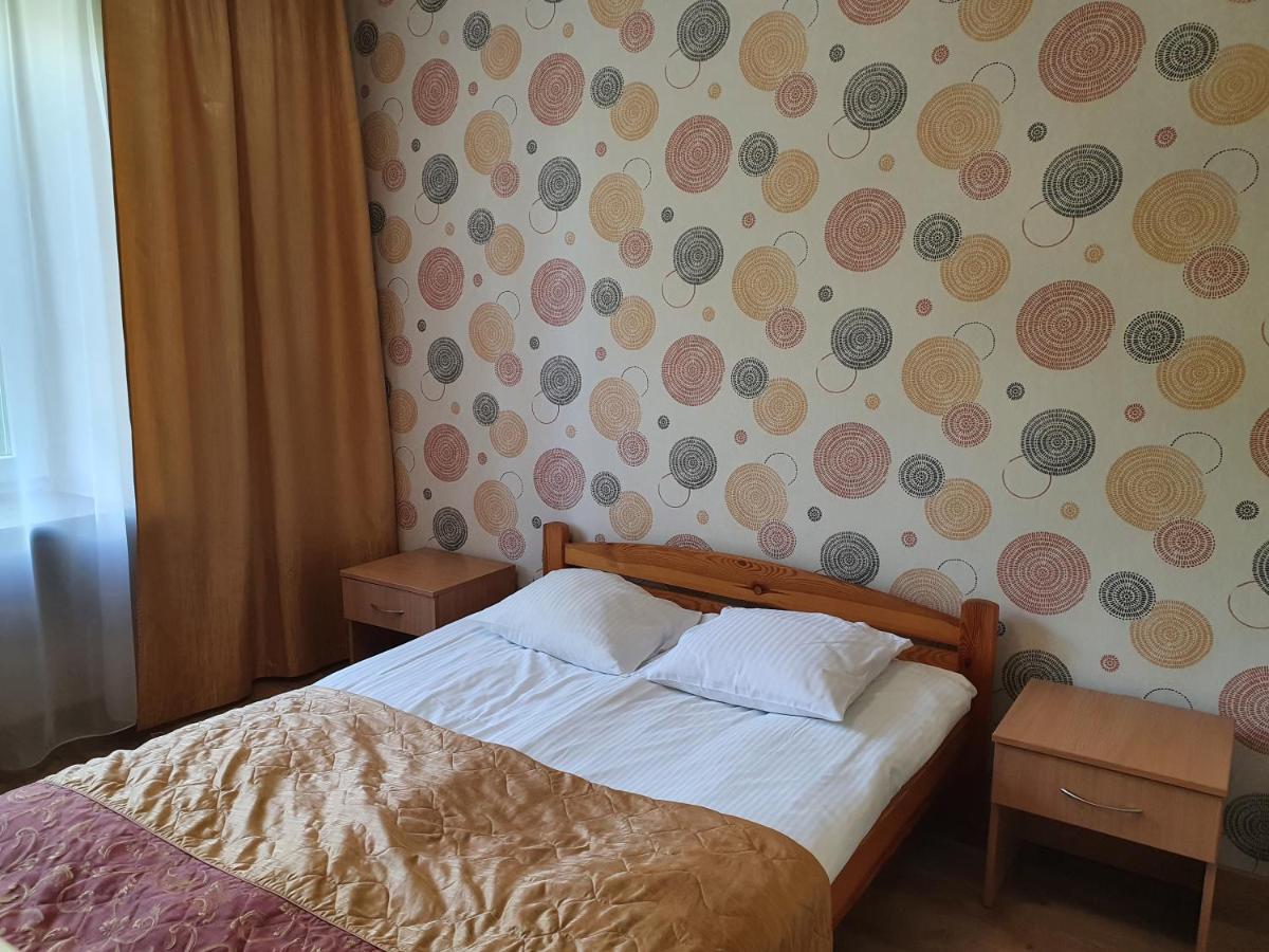 Hotel Iskra Rzeszów Kültér fotó