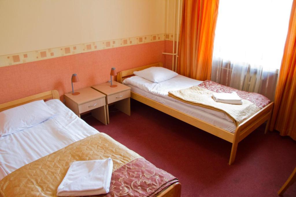 Hotel Iskra Rzeszów Szoba fotó